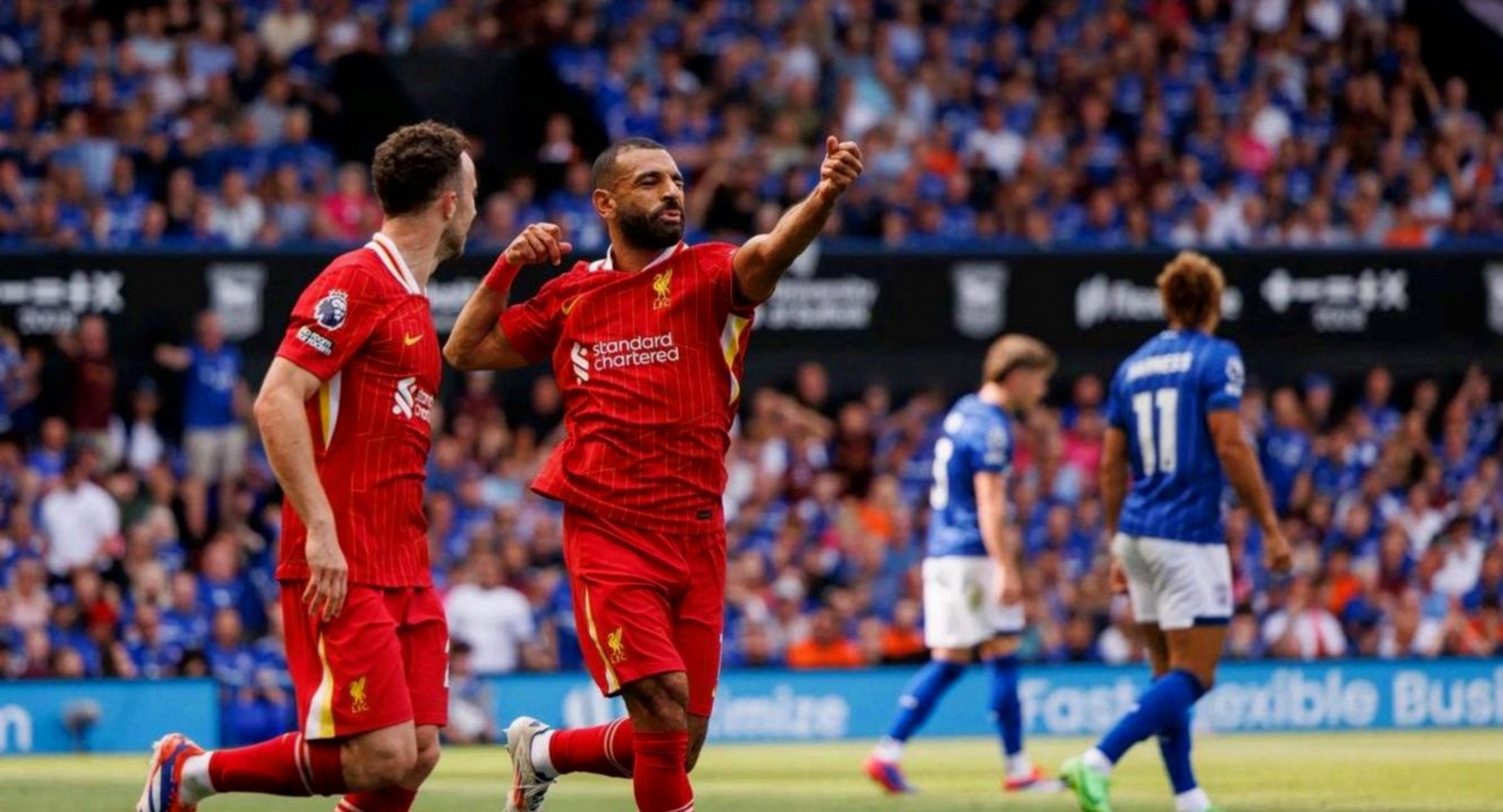 关于利物浦球员被罚下场,球队陷入困境的信息 关于利物浦球员被罚下场,球队陷入困境的信息