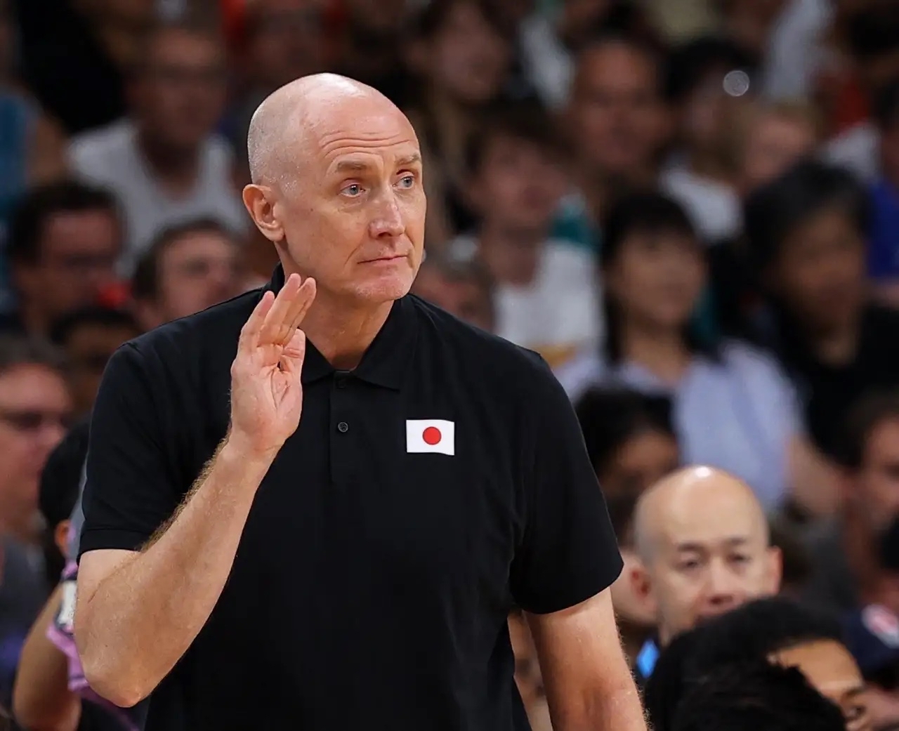 日本男篮队参加明星赛秀技艺 日本男篮队参加明星赛秀技艺