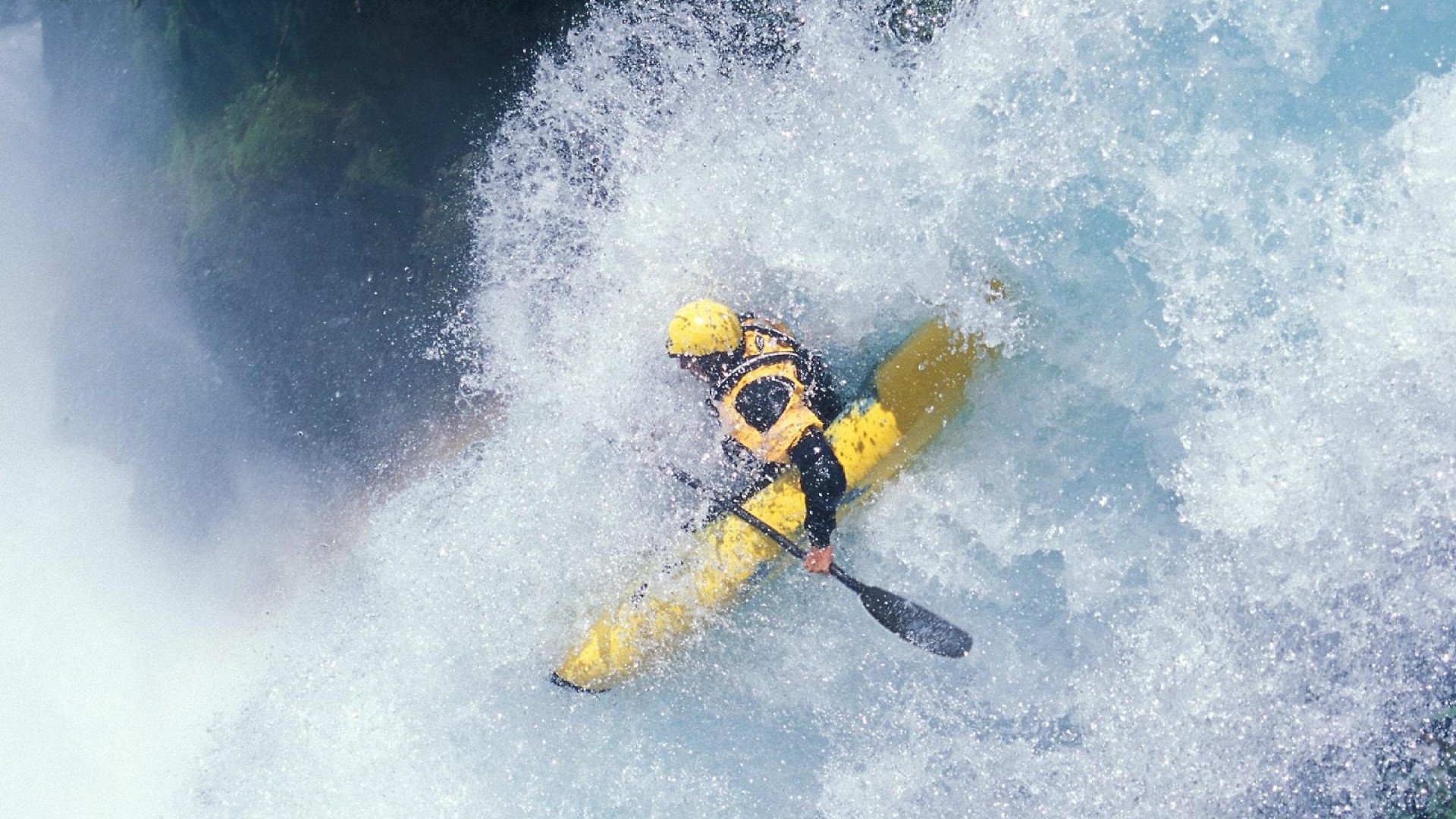 开云体育官网-从安联到安菲尔德，黄喜灿的英超争冠时刻与拜仁的尼斯启示录