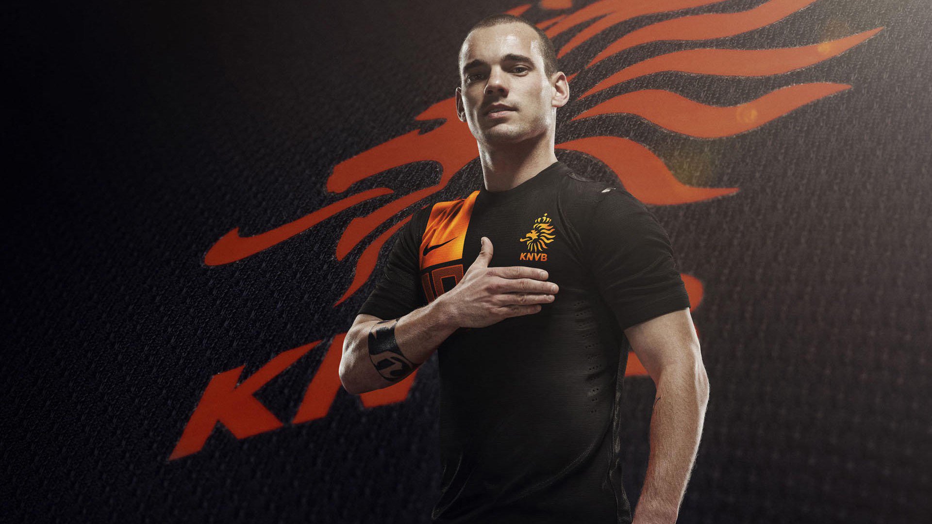 赛道上的红与蓝,红牛二队鏖战哈斯,勒克莱尔一骑绝尘